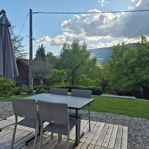  Hébergement de vacances Au Fond Du Village France